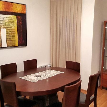 Apartmani Petrovac Na Moru Habitación foto